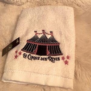Fairyloot Exclusive ‘Night Circus’ Face Towel